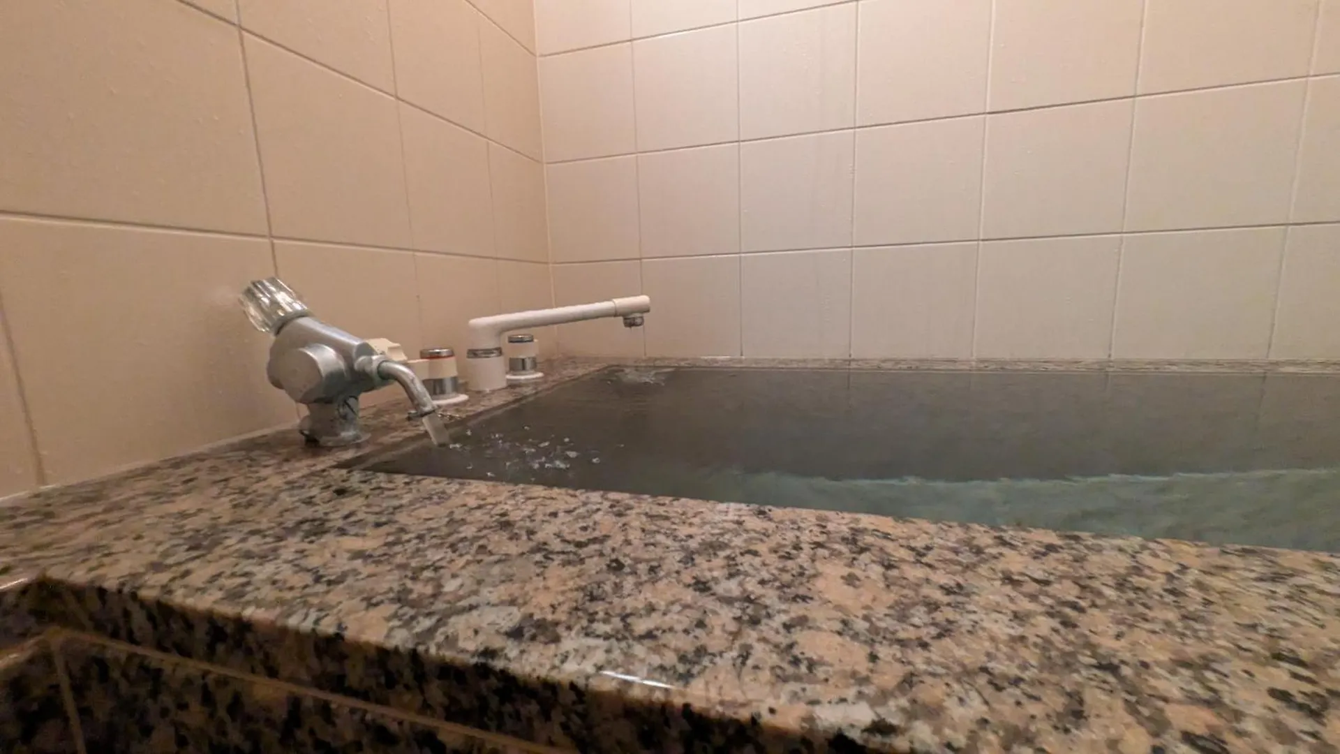 Condominium Sakura B5 - Vacation Stay 56334V Hakone 0*,  Japonya